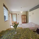 Margherita Monolocale Марина-ди-Кампо